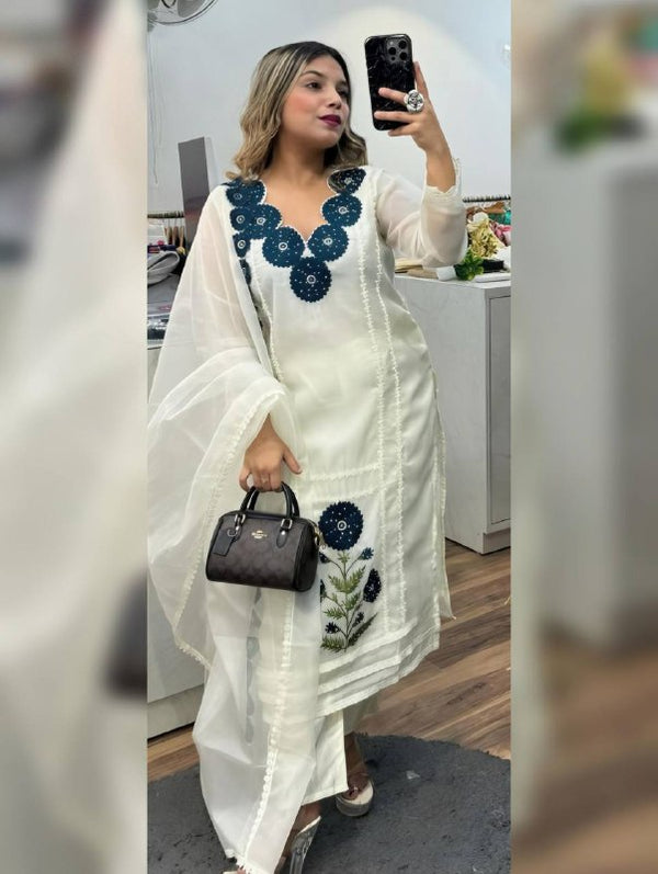 Festive Wear White Color Heavy Faux Georgette Designer Beautiful Kurti Pant With Dupatta Set
