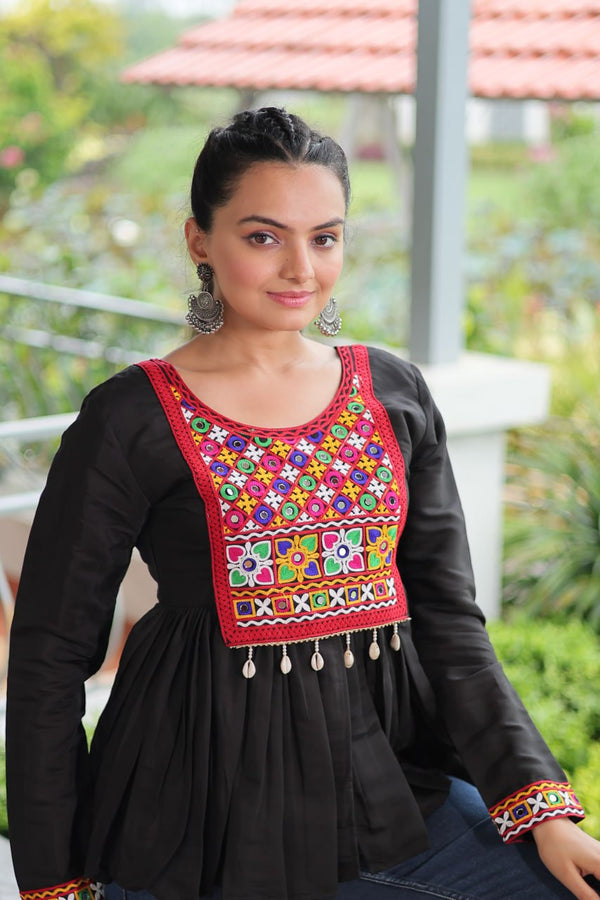 Black Color Kutchi Gamthi Embroidery Navratri Special Top